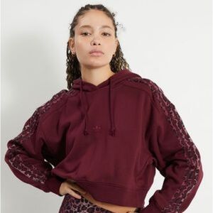 LEOPARD ADIDAS HOODIE AND LEGGINGS